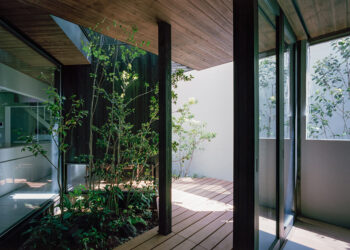 Zigzag Corridors Of Fujiidera House Designed By Fujiwaramuro Architects